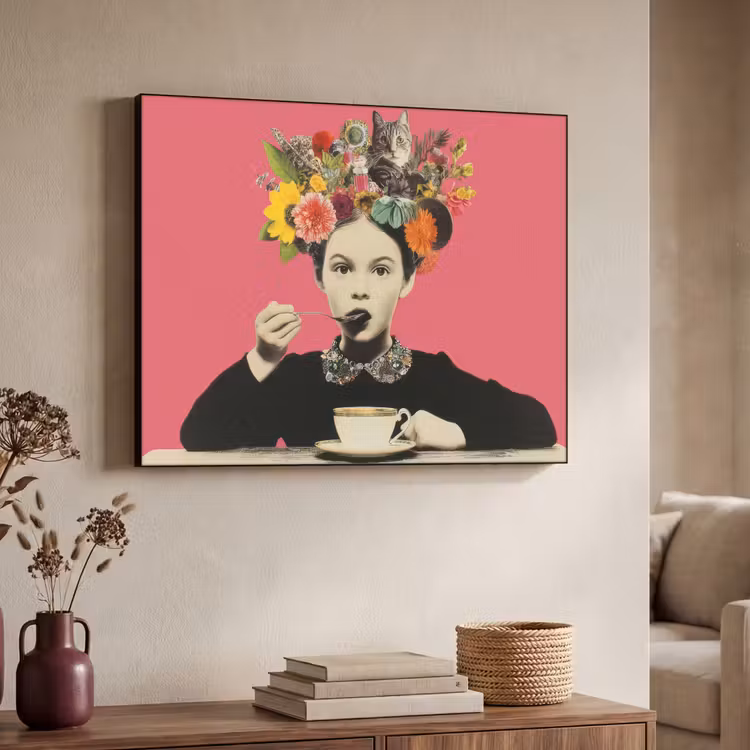 Meisje - Kopje - Bloemen - Roze Textielframe - compleet frame klein -sfeer3