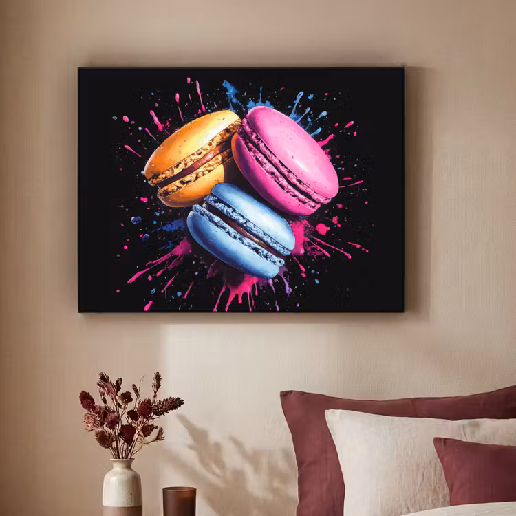 Macarons - Dessert - Graffiti - Kleurrijk - Roze - Blauw - Geel Textielframe - compleet frame klein -sfeer1