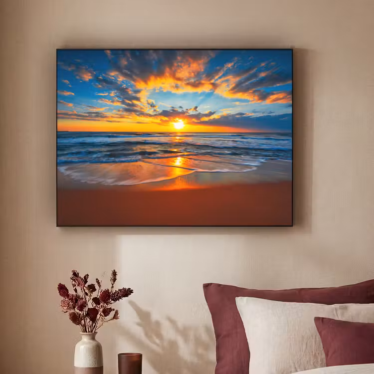 Zee - Zonsondergang - Strand - Wolken - Oranje Textielframe zwart klein -sfeer1