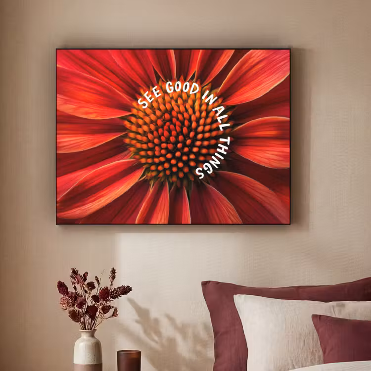 Close up - Bloem - Quote - Rood Textielframe - compleet frame klein -sfeer1