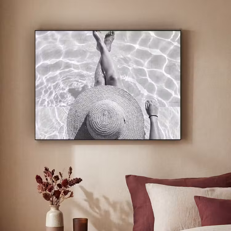 Zwembad - Hoed - Water - Zwart - Wit - Zomers Textielframe zwart klein -sfeer1