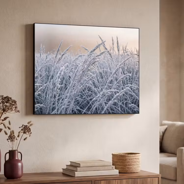 Rijp - Gras - Kristallen - Winter - Minimalistisch Textielframe zwart klein -sfeer3