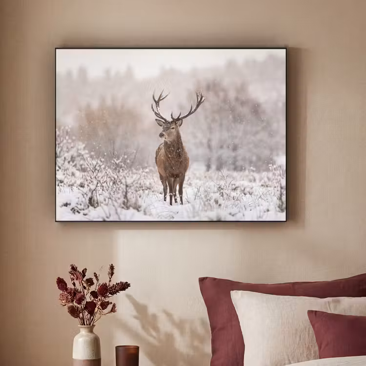 Edelhert - Bos - Sneeuw - Winter - Majestueus Textielframe zwart klein -sfeer1