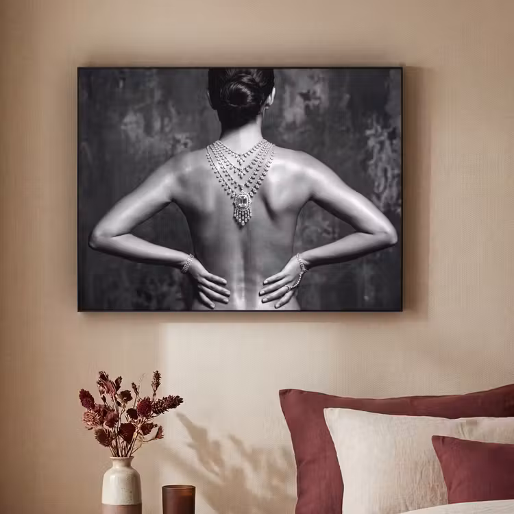 Rug - Ketting - Portret - Zwart - Wit - Glamour Textielframe zwart klein -sfeer1