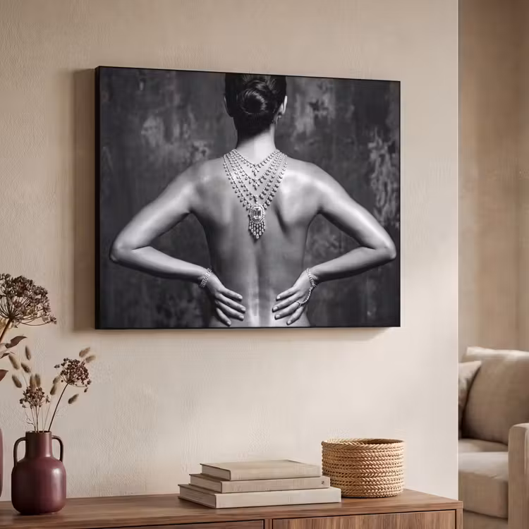 Rug - Ketting - Portret - Zwart - Wit - Glamour Textielframe zwart klein -sfeer3