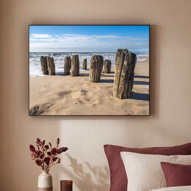 Zand - Strand - Paal - Water - Zomer Textielframe zwart klein -sfeer1
