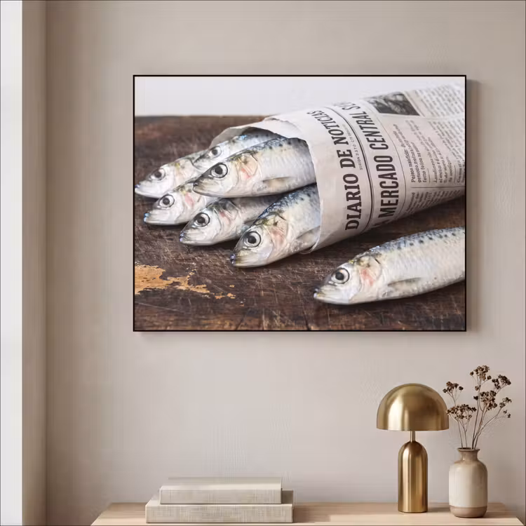 Art Frame - Sardine – Zeitung – Schneidebrett - Sardientje - krant - snijplank Textielframe zwart klein