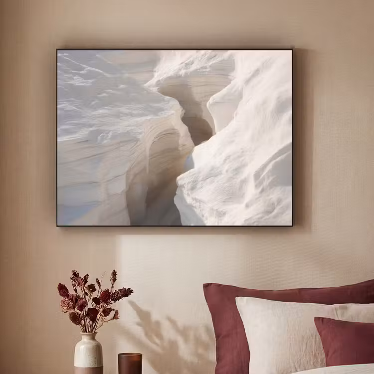 Kloof - Wit - Sneeuw Textielframe zwart klein -sfeer1