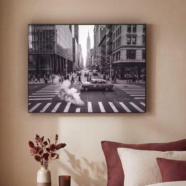 Stad - Straat - Gebouwen - Verkeer - Zwart-wit Textielframe zwart klein -sfeer1