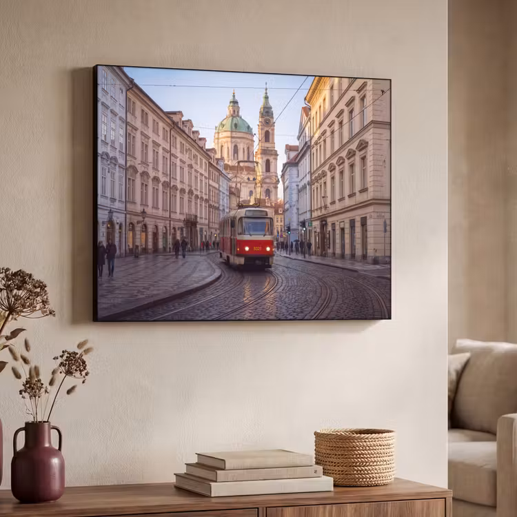Tram - Straat - Stadsgezicht - Klassiek - Rood Textielframe zwart klein -sfeer3