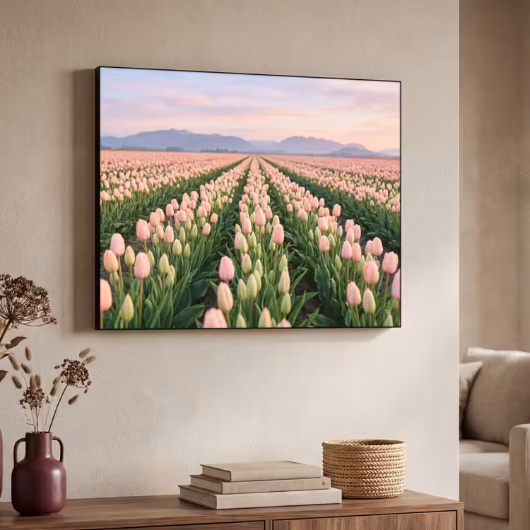 Tulpen - Landschap - Roze Textielframe zwart klein -sfeer3