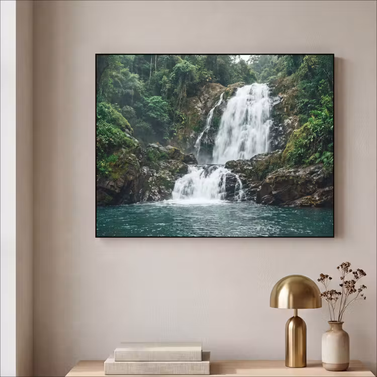 Waterfall - Forest - Nature - Greenkhgyguyg Textielframe zwart klein -sfeer2