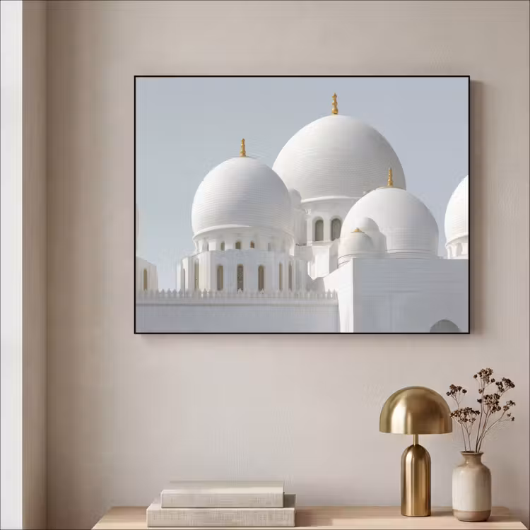 Witte koepels - Helderblauwe lucht - Islamitisch Textielframe zwart klein -sfeer2