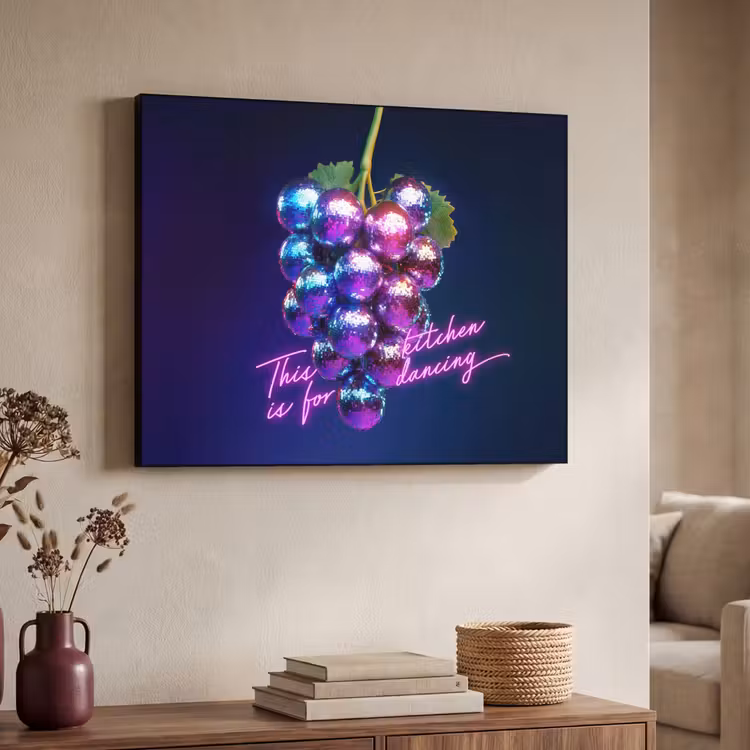 Quote - Neon - Disco - Druiven Textielframe - compleet frame klein -sfeer3