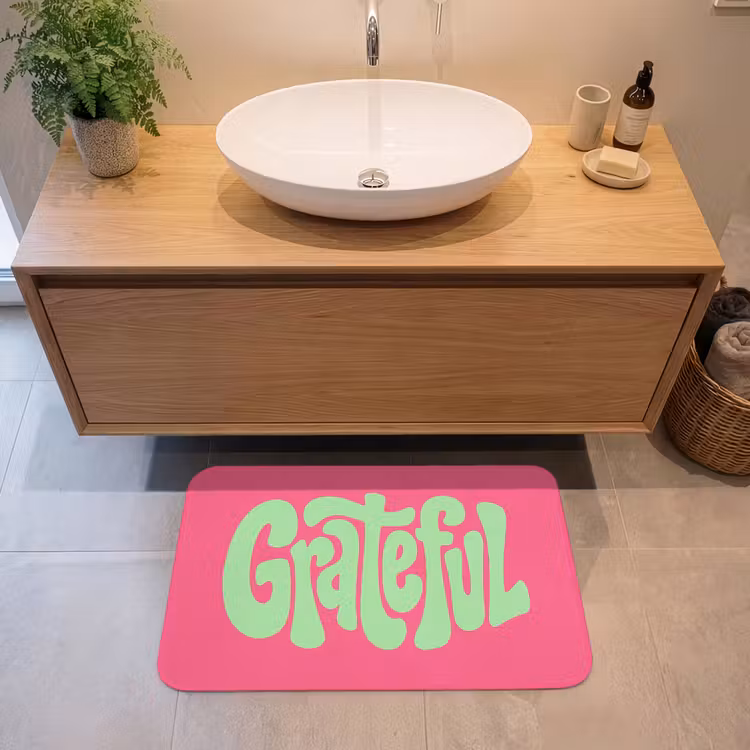 Grateful - Groen - Grafisch - Vloeiend Badmat middel -sfeer1