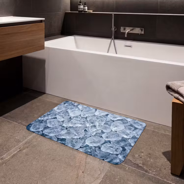 Ijsblokjes - Water - Blauw Badmat middel -sfeer3