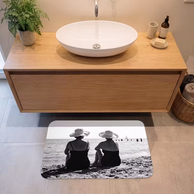 Vrouwen - Zonnehoed - Strand - Zwart - Wit Badmat middel -sfeer1