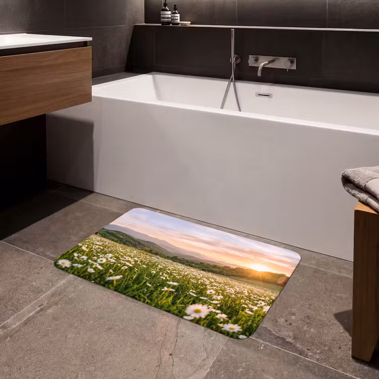 Madelief - Veld - Heuvels - Groen Badmat middel -sfeer3