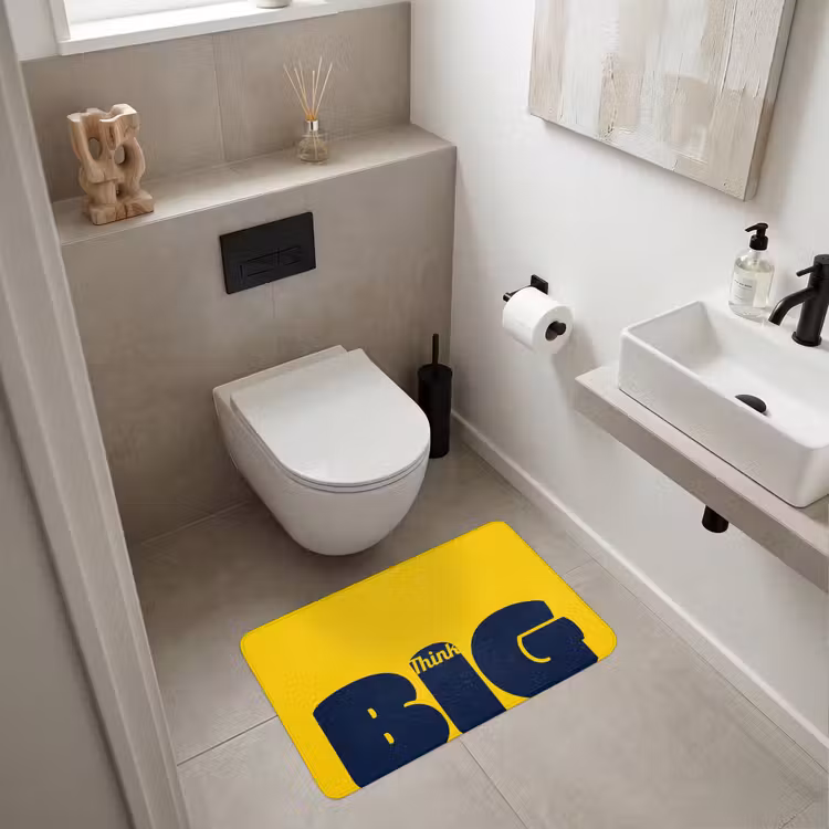 Geel - Think big - Grafisch Badmat middel -sfeer4