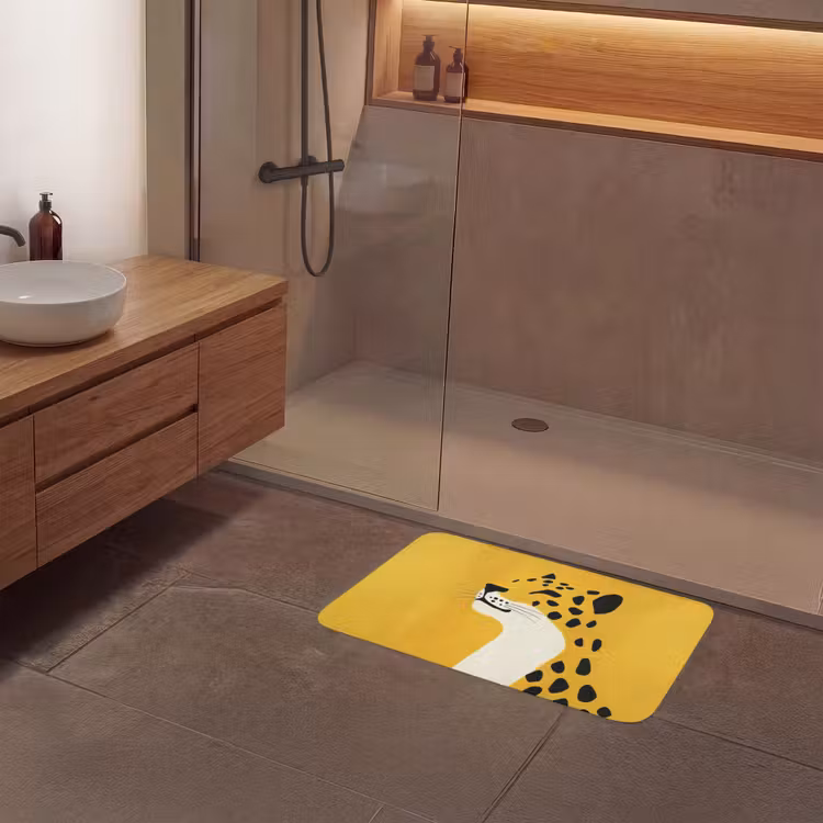 Cheetah - Illustratie - Geel Badmat middel -sfeer2