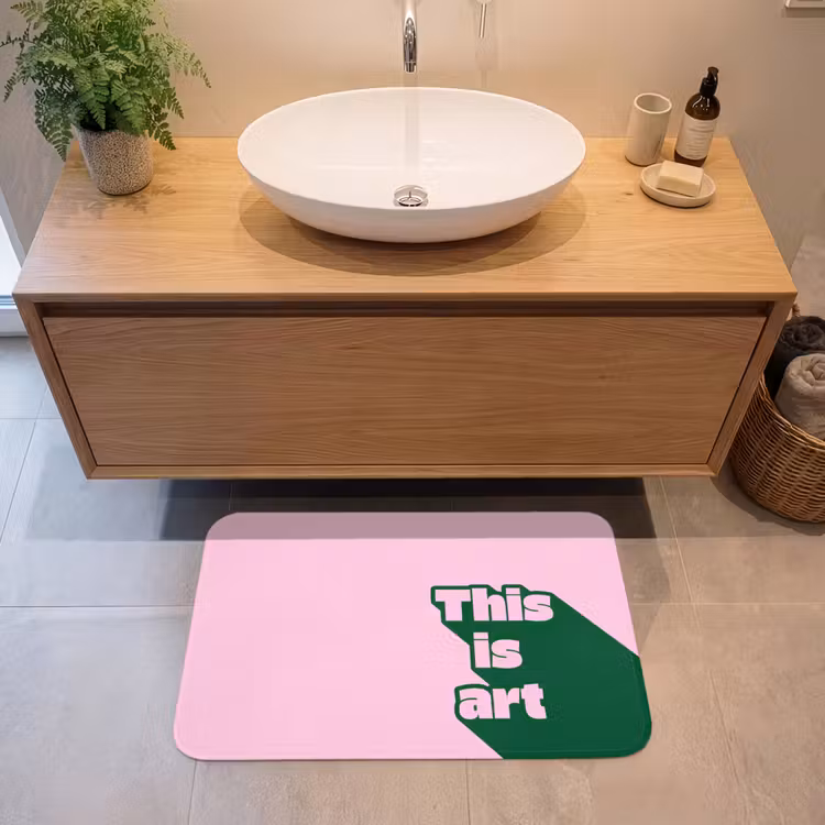 Groen - Teskt - This is art - Roze Badmat middel -sfeer1