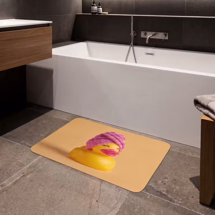 Badeend - Handdoek - Kleurrijk Badmat middel -sfeer3
