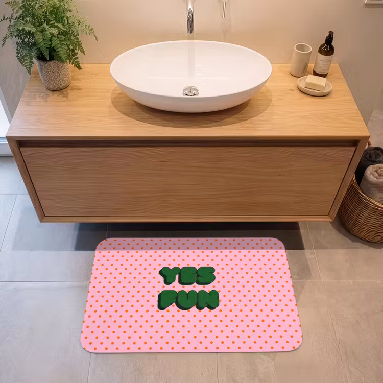 Yes fun - Groen - Roze - Stippen Badmat middel -sfeer1
