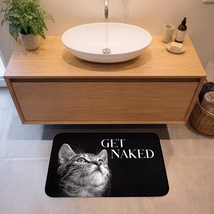 Kat - Dieren - quote - Get naked - Zwart Badmat middel -sfeer1