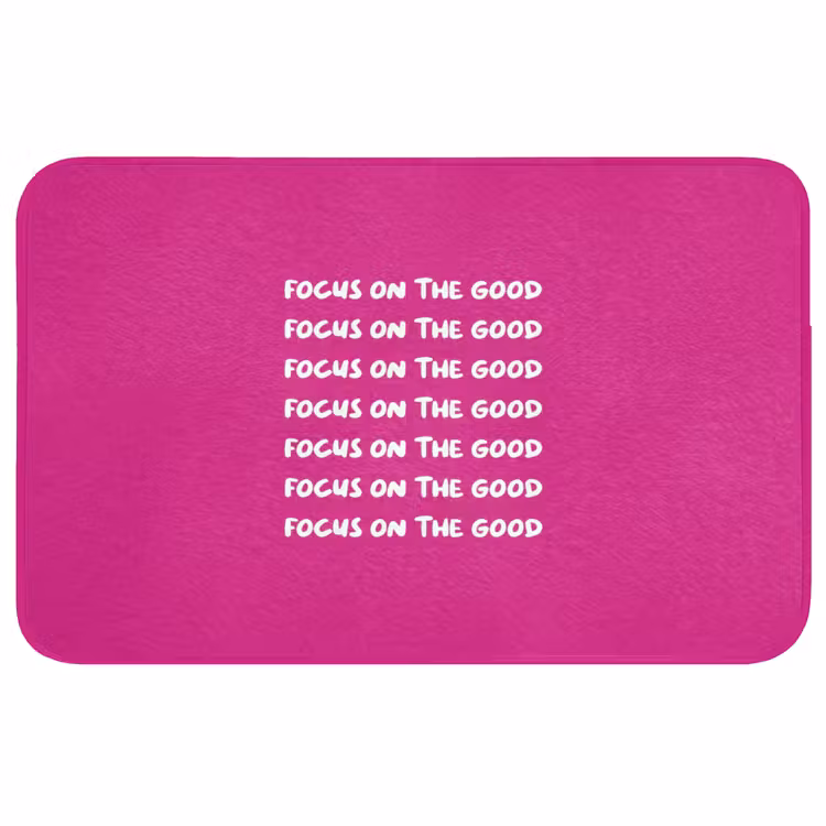 Focus on the good - Roze - wit Badmat middel -3d