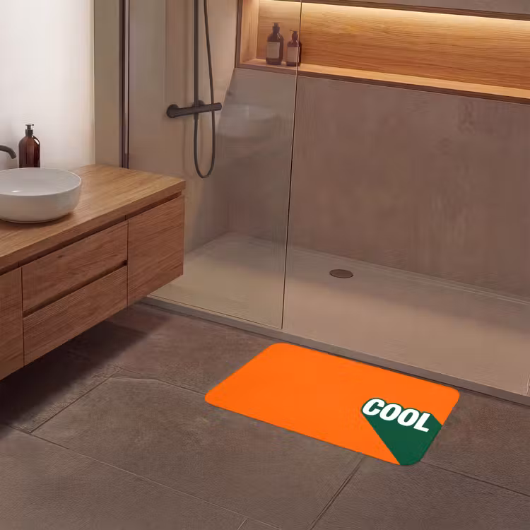 Cool - Oranje - Groen Badmat middel -sfeer2