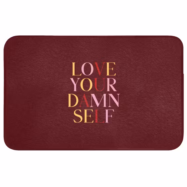 Love your damn self - Kleurrijk - Bordeaux Badmat middel -3d