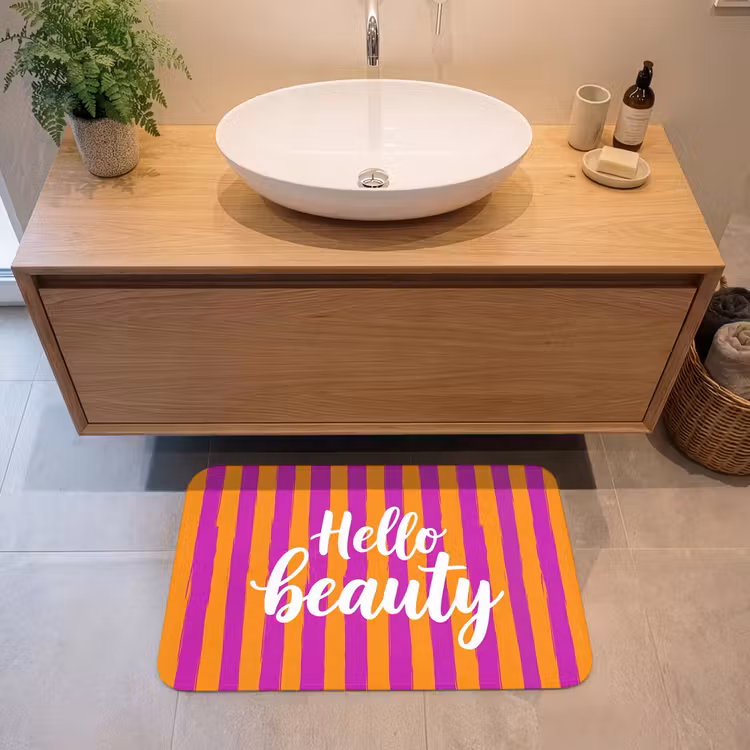 Modern - Hello - Oranje Badmat middel -sfeer1