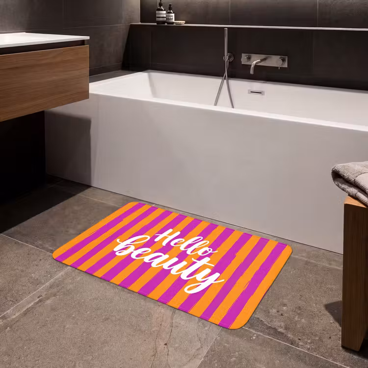 Modern - Hello - Oranje Badmat middel -sfeer3