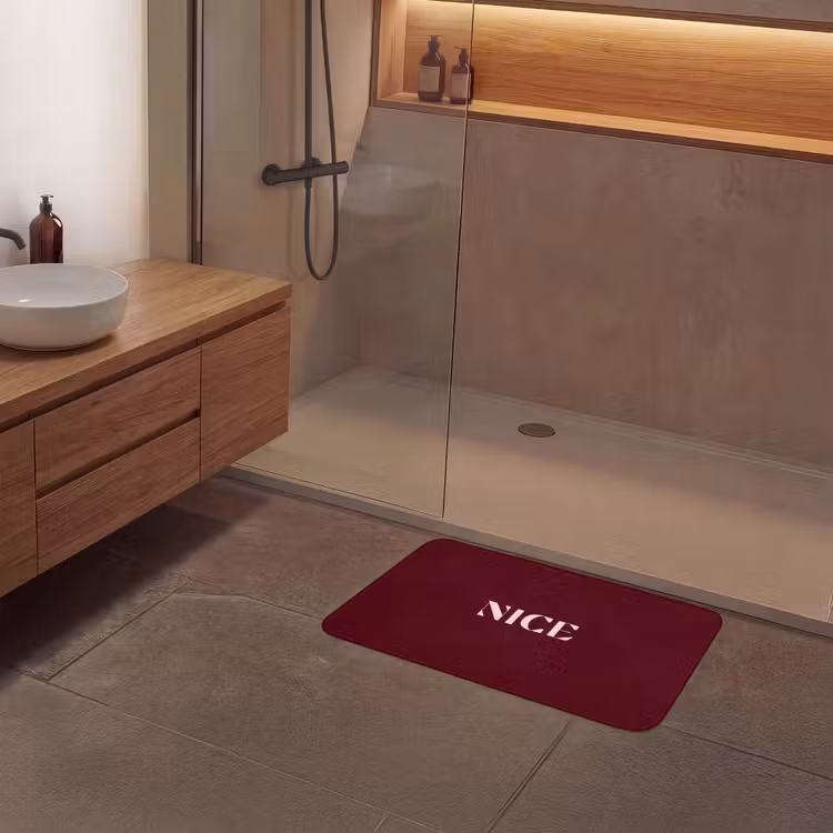 Nice - Bordeaux - Roze Badmat middel -sfeer2