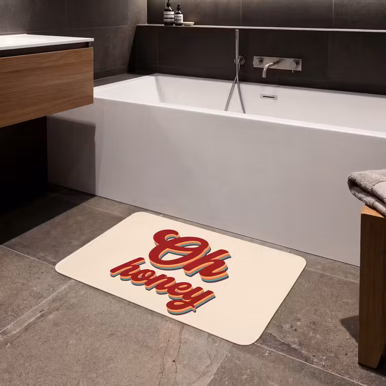 Oh honey - Rood - Schaduw Badmat middel -sfeer3
