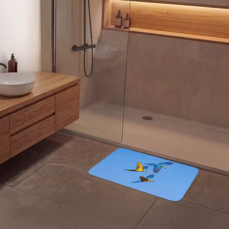 Papagaai - Vliegen - Blauw - Geel Badmat middel -sfeer2