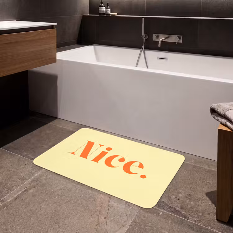 Nice - Oranje - Geel - Minimalistisch Badmat middel -sfeer3