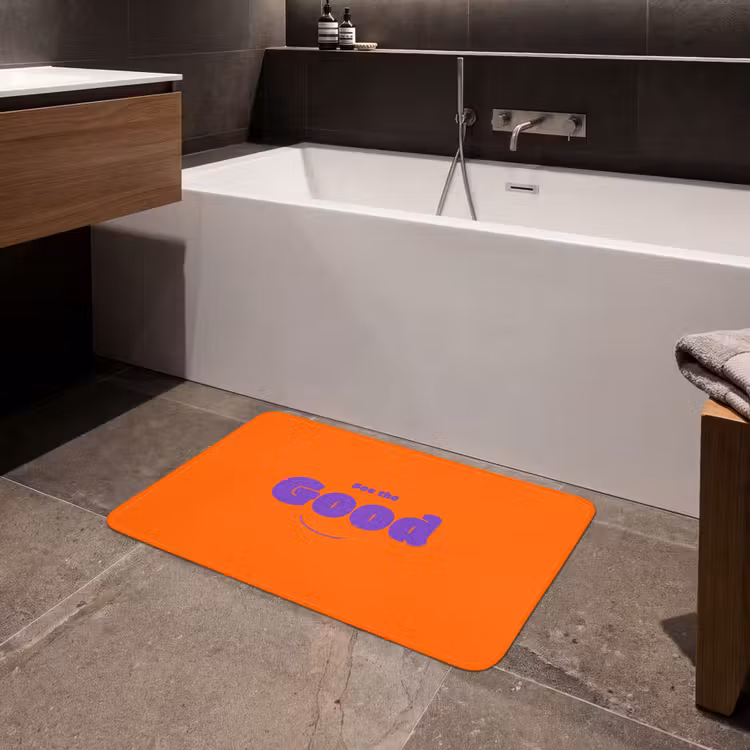 See the good - Paars - Oranje - Smiley Badmat middel -sfeer3