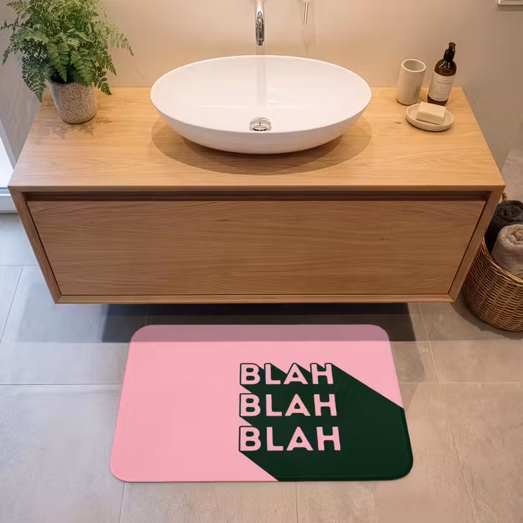 Tekst - Grafisch - Groen - Schaduw Badmat middel -sfeer1