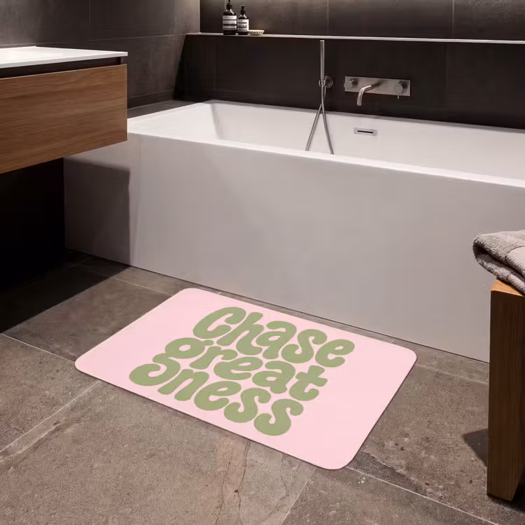 Chase greatness - Groen - Roze - Retro Badmat middel -sfeer3