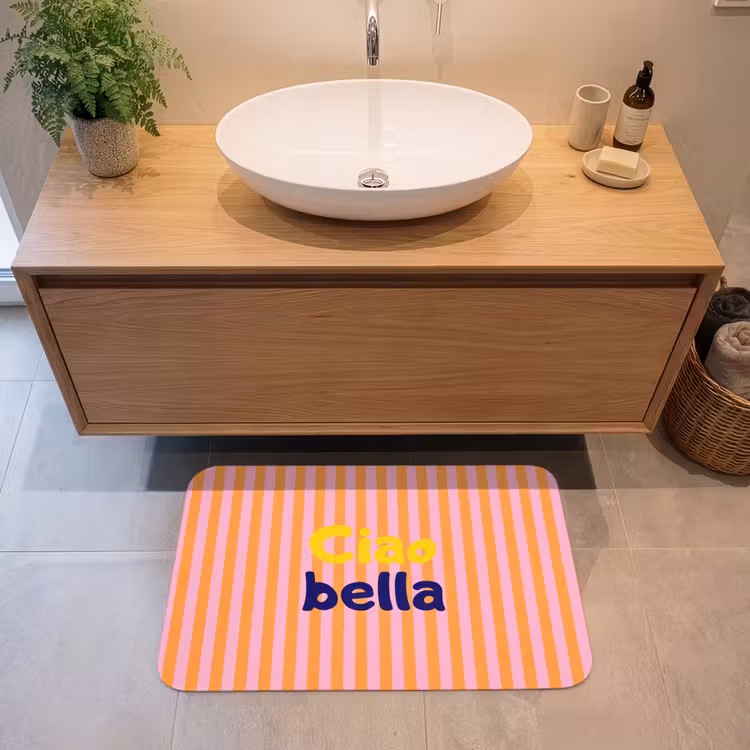 Verticaal - Strepen - Oranje - Ciao bella Badmat middel -sfeer1