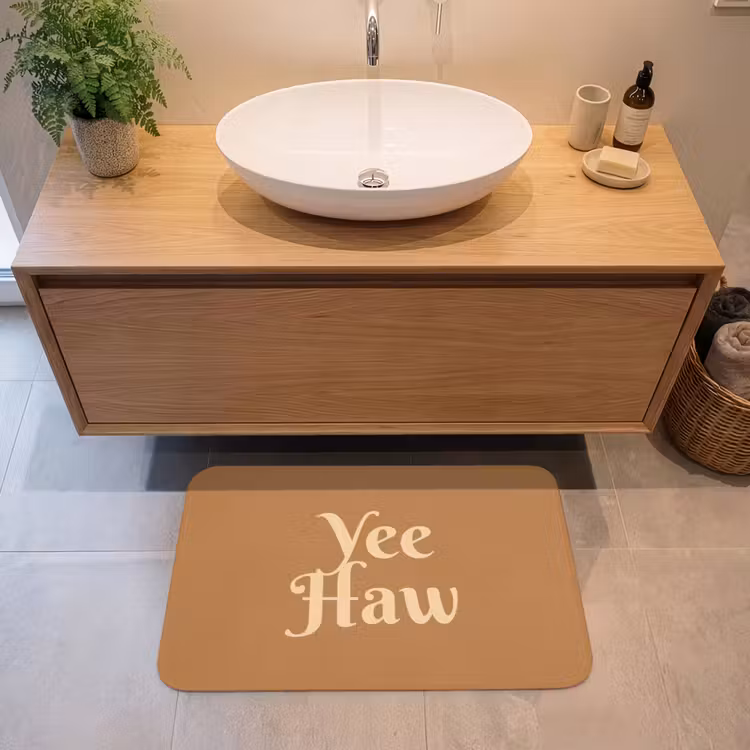 Yee haw - Bruin - Minimalistisch Badmat middel -sfeer1