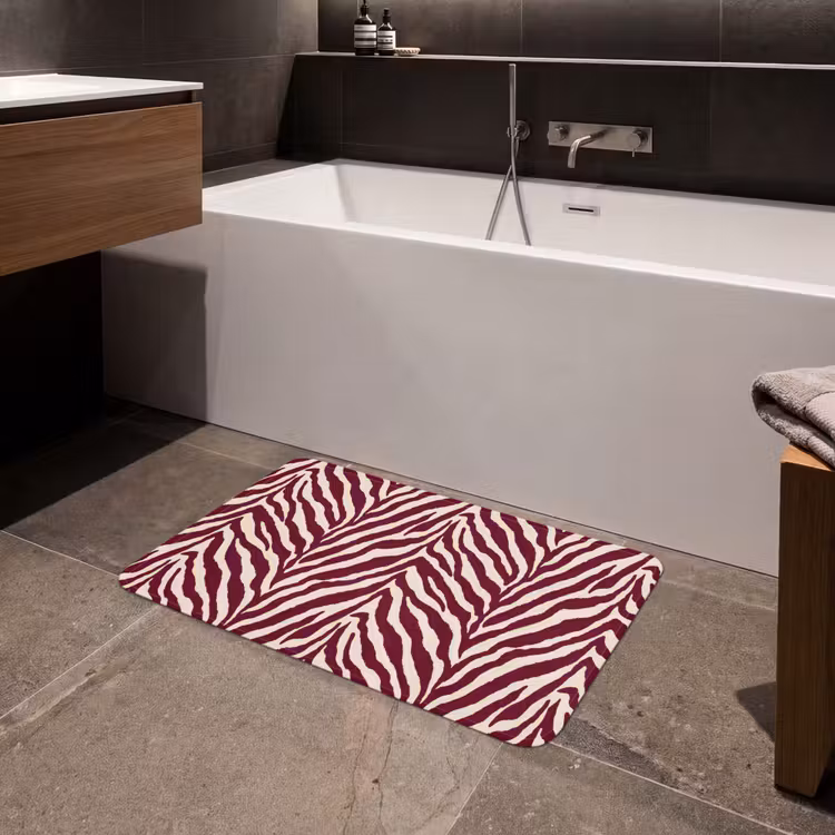 Zebra - Motief - Bordeaux - Rood Badmat middel 997 -sfeer3