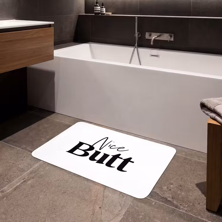 Quote - Nice butt - Wit - Spreuken Badmat middel -sfeer3