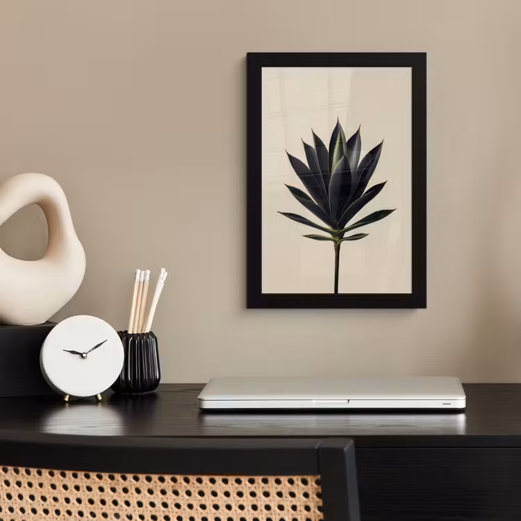 Agaveplant - Symmetrisch - Groen fotolijst zwart zonder passe partout klein -sfeer1