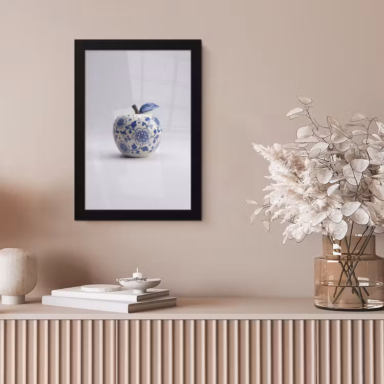 Appel - Blauw - Klassiek fotolijst zwart zonder passe partout klein -sfeer5