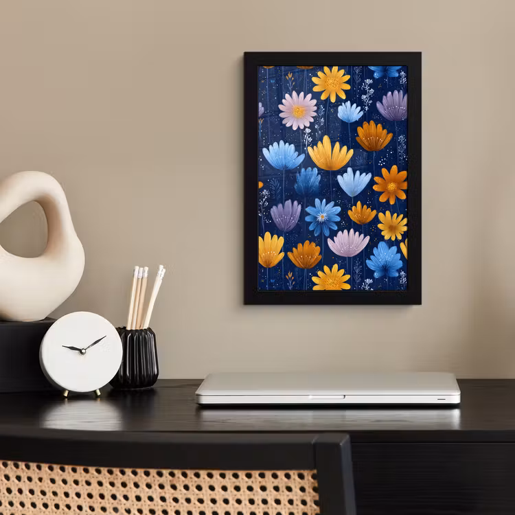 Bloemen - Patroon - Blauw - Contrast fotolijst zwart zonder passe partout klein -sfeer1
