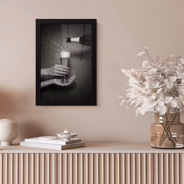Champagnefles - Glas - Minimalistisch - Spetters fotolijst zwart zonder passe partout klein -sfeer5
