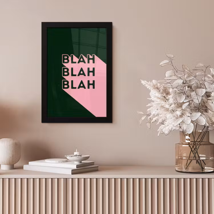 Donkergroen - Tekst - Schaduw - Grafisch fotolijst zwart zonder passe partout klein -sfeer5