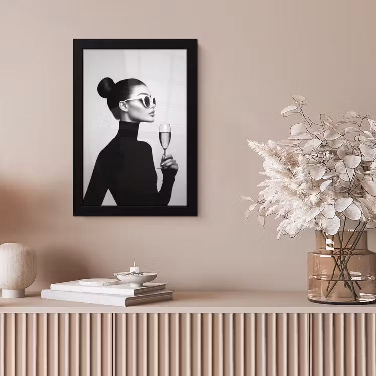 Vrouw - Champagne - Modern fotolijst zwart zonder passe partout klein -sfeer5